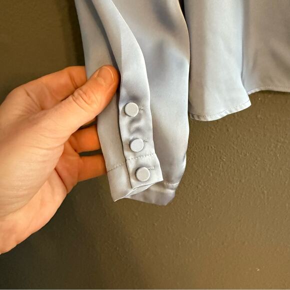 Amour Vert Faux Wrap Baby Blue Blouse Size M - Picture 6 of 6